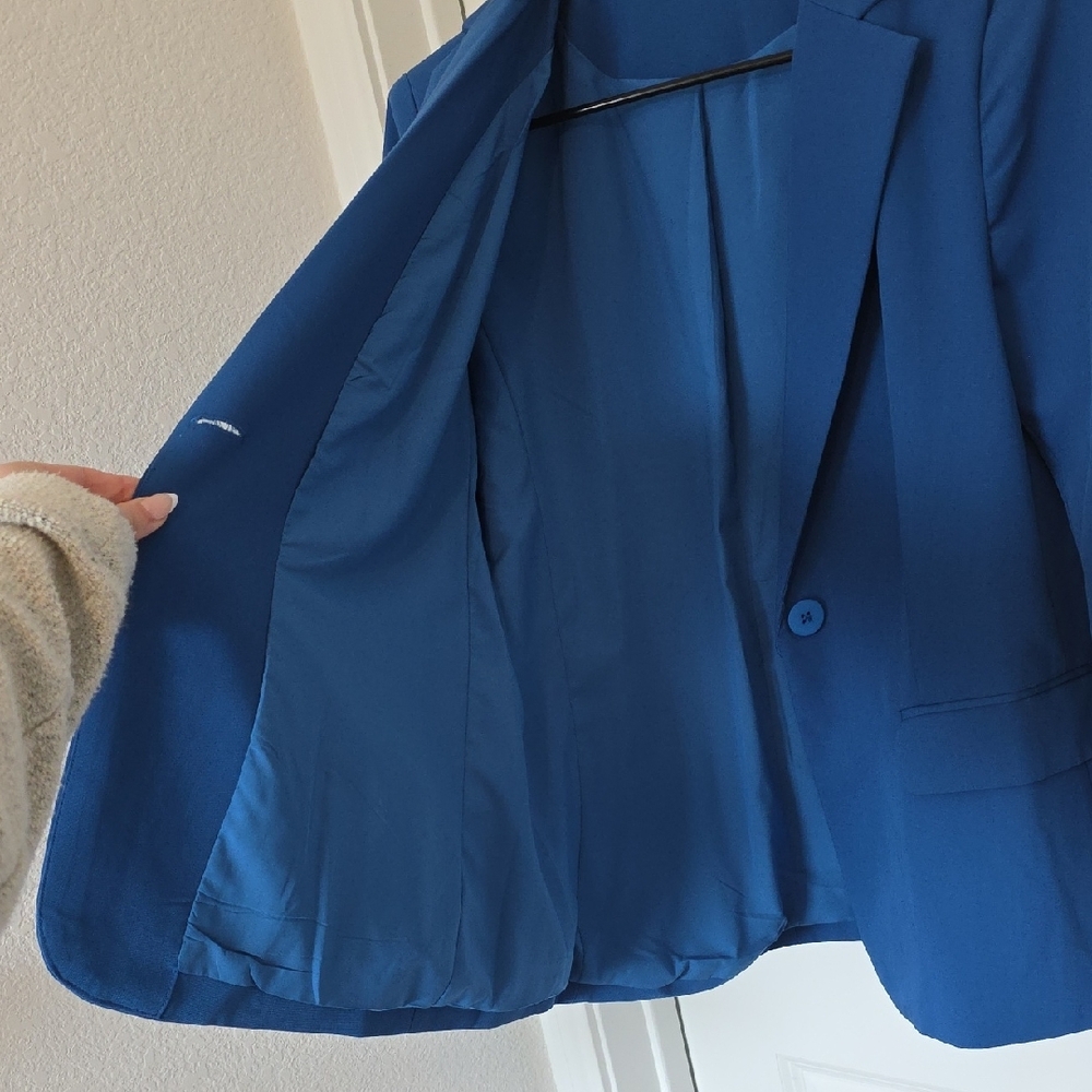 Chic Blue Single-Button Blazer - Picture 4 of 6